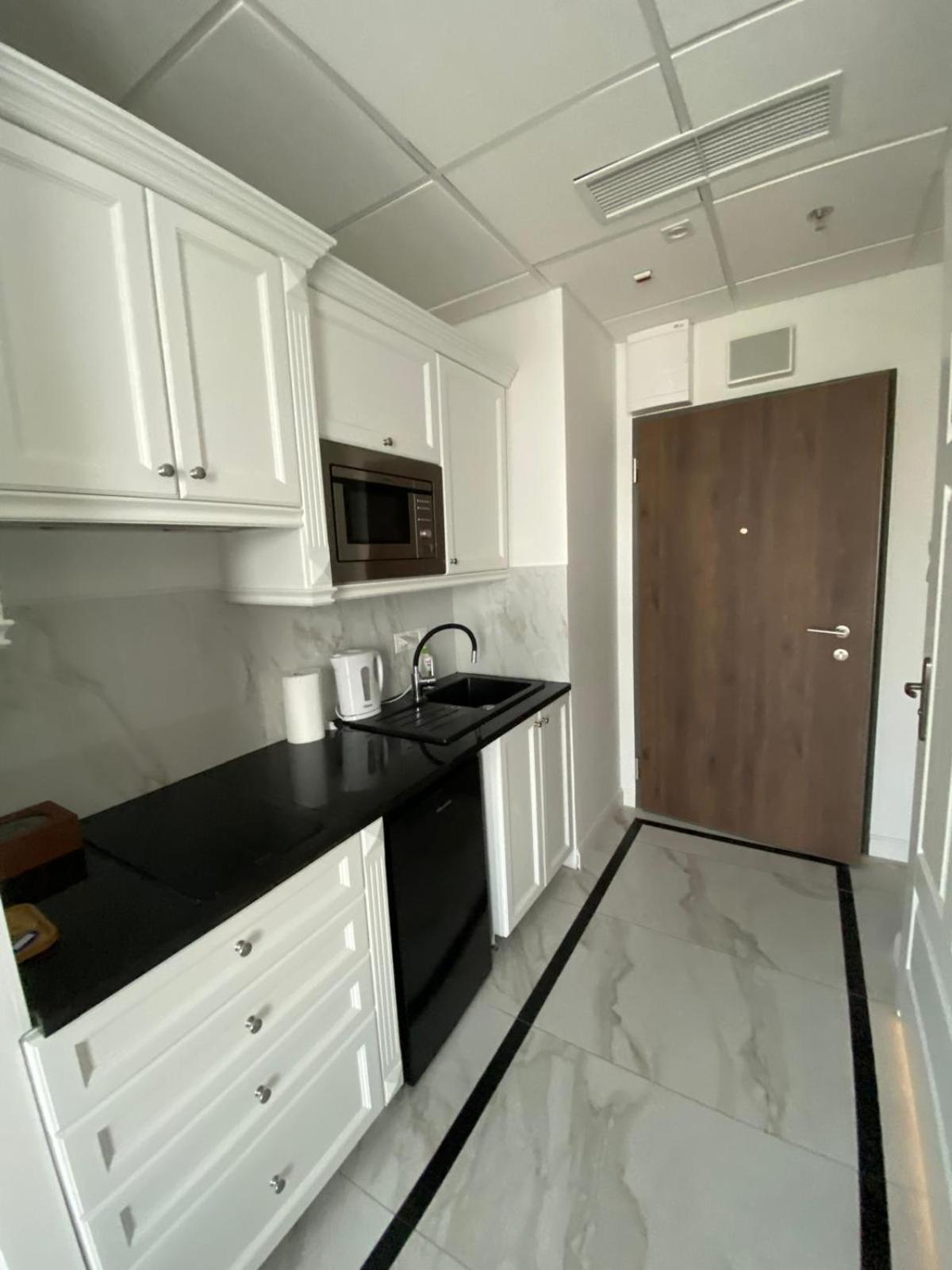 Apartament Warszawski Hongkong, Kultowe Miejsce *